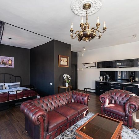 Retro Studio Old Town Apartment By Hostlovers Kaunas Exterior photo